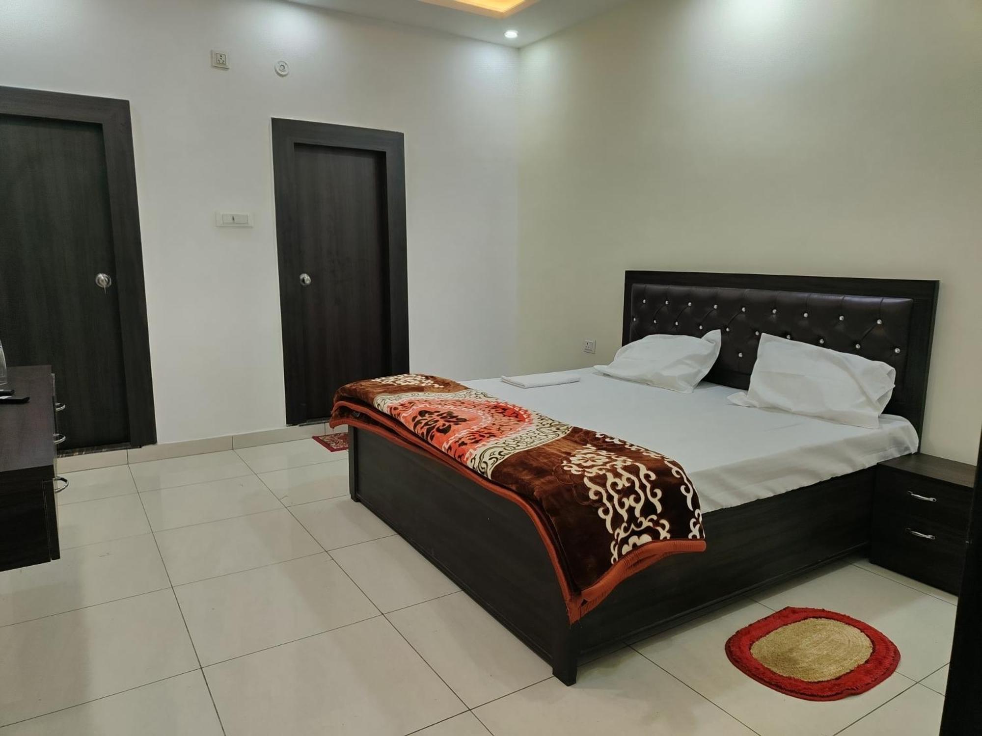 Hotel Dev International Khalilabad Dış mekan fotoğraf